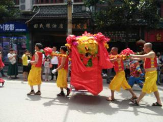 圣光审判视频,揭秘神秘视频背后的震撼真相